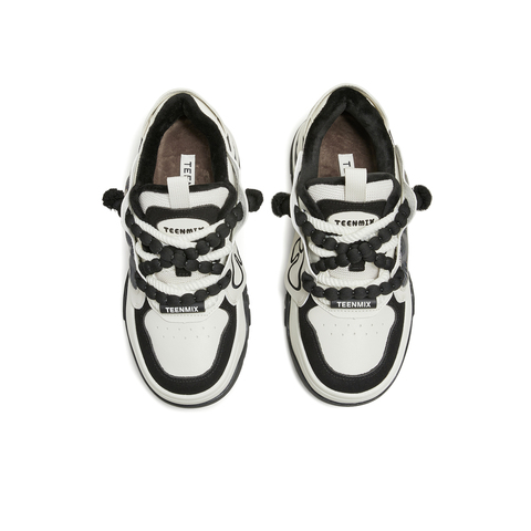 天美意2025春新款商场同款休闲百搭复古系带运动女板鞋CNE28AM5