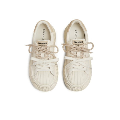 天美意2025春新款系带百搭厚底运动小个子女休闲板鞋KB060AM5