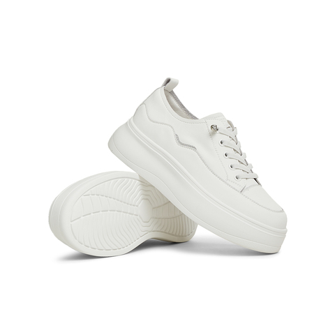 天美意2025春新款商场同款系带厚底女休闲板鞋小白鞋BK641AM5