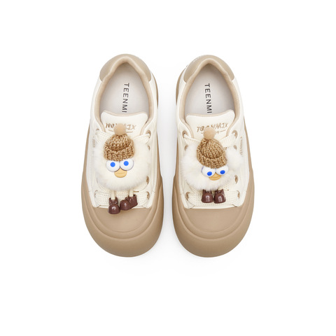 天美意2024冬新款商场同款时尚厚底百搭休闲运动女板鞋BK471AM5