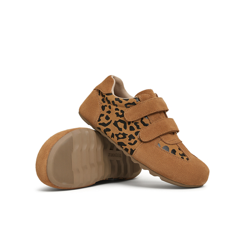 天美意2025春新款百搭潮流休闲通勤复古风女勃肯鞋KK014AM5