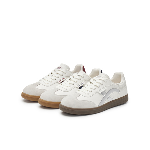 天美意2025春新款商场同款复古休闲系带百搭女德训鞋CP229AM5