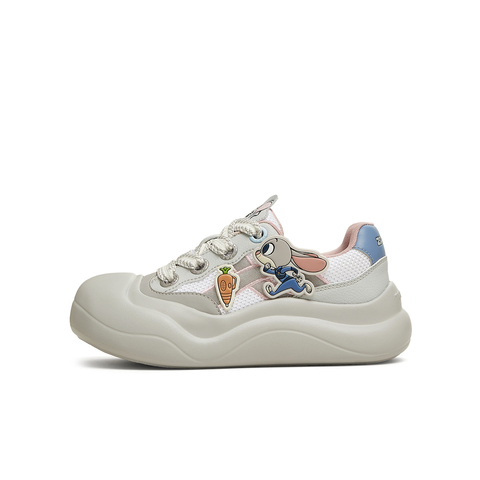 天美意2025春新款商场同款疯狂动物城联名女板鞋CP534AM5