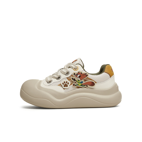 天美意2025春新款商场同款疯狂动物城联名女板鞋CP534AM5