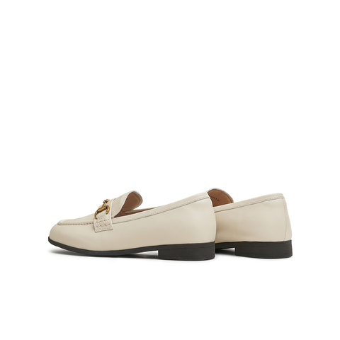 天美意2025春新款百搭通勤纯色休闲英伦风女乐福鞋KE056AM5