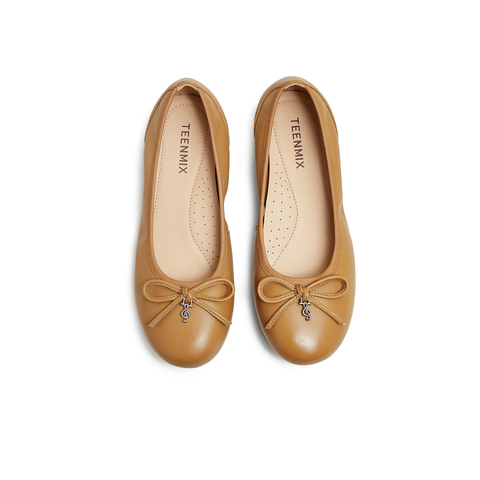 天美意2025春新款纯色复古一脚蹬舒适通勤女浅口单鞋KQ028AQ5