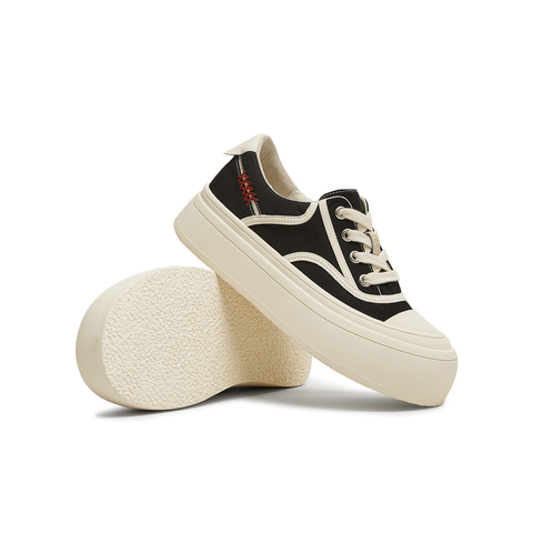 天美意2025夏新款百搭通勤日常舒适潮流复古女休闲板鞋KB071BM5