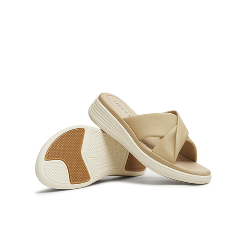 天美意2025夏新款商场同款软底休闲百搭舒适女一字拖鞋BK981BT5