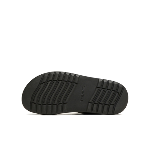 天美意2025夏新款商场同款平底百搭简约女一字带凉鞋CEY16BL5