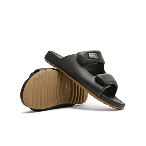 天美意2025夏新款时尚休闲舒适简约百搭外穿女一字拖鞋KT065BH5