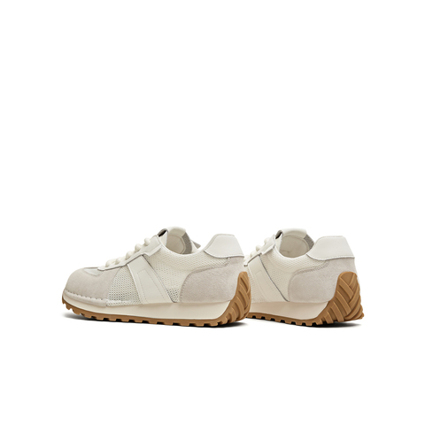 天美意2025夏新款休闲系带百搭复古透气女阿甘德训鞋KG040BM5