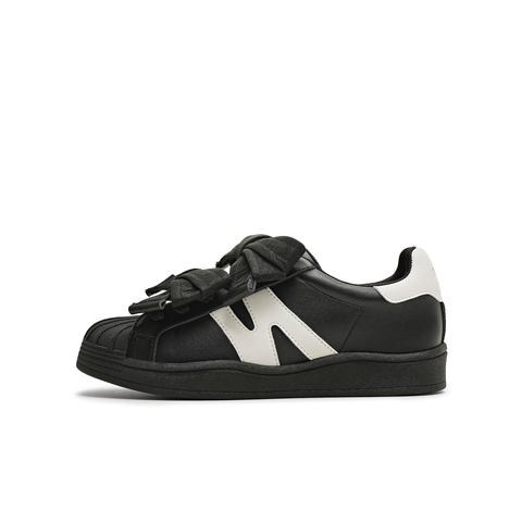 天美意2025夏新款休闲系带大蝴蝶结潮流韩系百搭女板鞋KB073BM5