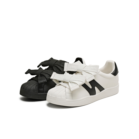 天美意2025夏新款休闲系带大蝴蝶结潮流韩系百搭女板鞋KB073BM5