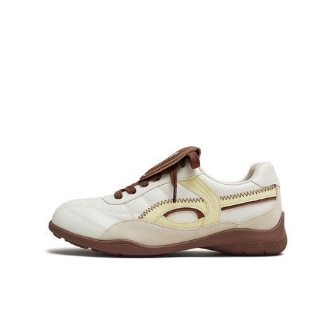 天美意2025秋新款商场同款系带平底舒适德训鞋女阿甘鞋CDE20CM5