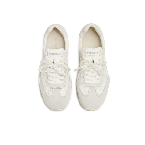 天美意2025秋新款阿甘鞋珍珠装饰百搭韩系简约女德训鞋KG100CM5