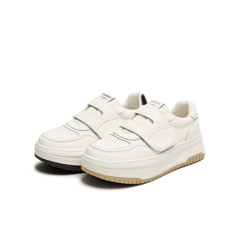 天美意2025秋新款休闲厚底百搭魔术贴潮流通勤女小白鞋KB080CM5