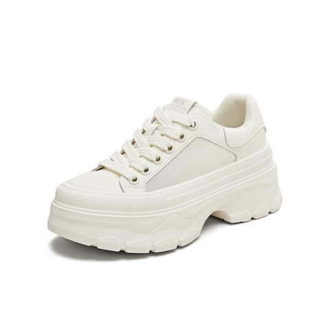 天美意2025夏新款网面透气松糕厚底增高小白鞋女板鞋KB078BM5