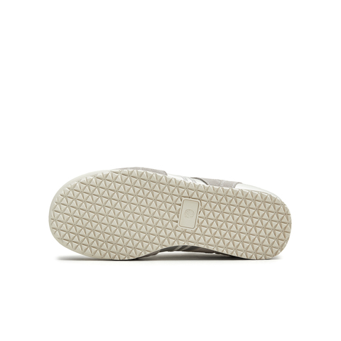 天美意2025秋新款潮流休闲系带拼色复古百搭女德训鞋KG120CM5