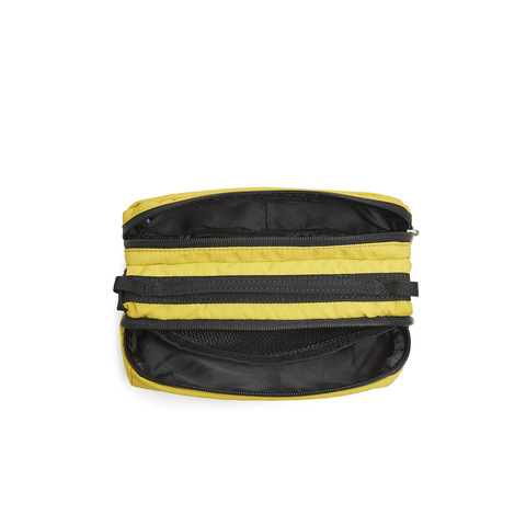 天美意2025秋新款商场同款工装百搭户外出游女斜挎包X3135CX5