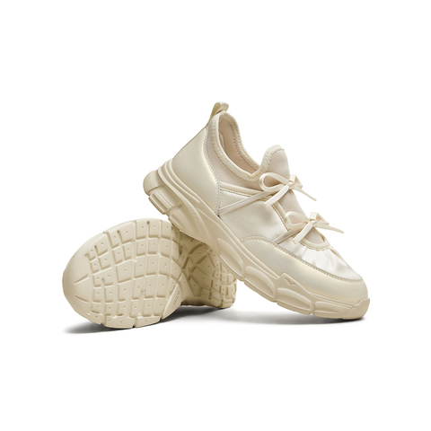 天美意2025秋新款时尚芭蕾鞋一脚蹬百搭日常女轻跑鞋KD105CM5