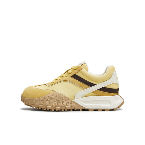 天美意2025秋新款复古百搭运动阿甘德训鞋女休闲鞋KG112CM5