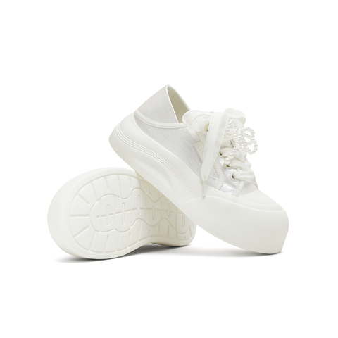 天美意2025秋新款休闲百搭系带复古厚底小白鞋女板鞋KB075CM5