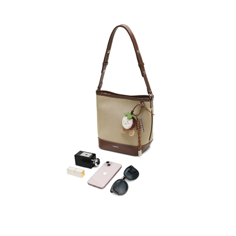 天美意2025秋新款商场同款水桶包单肩百搭通勤女斜挎包X3150CX5