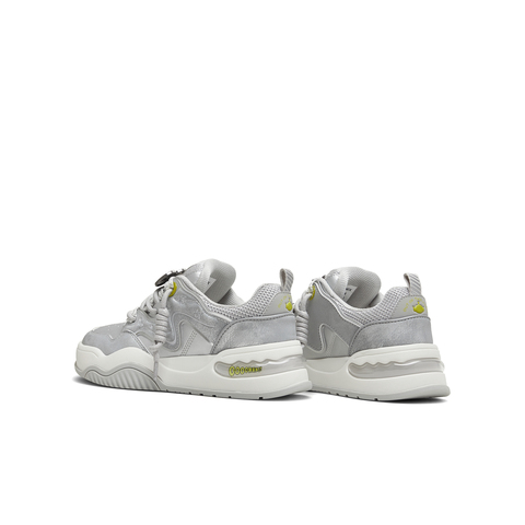 天美意2025冬新款商场同款玩具总动员联名板鞋女休闲鞋CIH23DM5