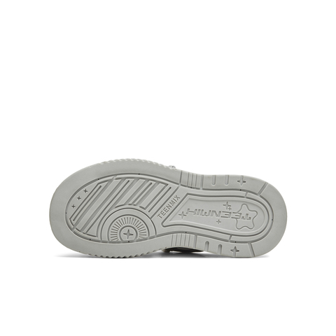 天美意2025冬新款商场同款玩具总动员联名板鞋女休闲鞋CIH23DM5