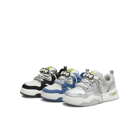 天美意2025冬新款商场同款玩具总动员联名板鞋女休闲鞋CIH23DM5