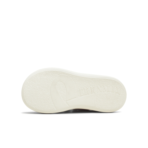 天美意2025冬新款商场同款玩具总动员联名板鞋女休闲鞋CP536DM5