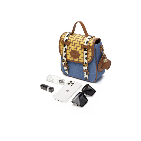 天美意2025秋新款商场同款玩具总动员联名百搭女双肩包X3156CX5