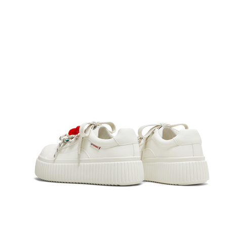 天美意2025冬新款商场同款玩具总动员联名大头鞋女板鞋CE120DM5