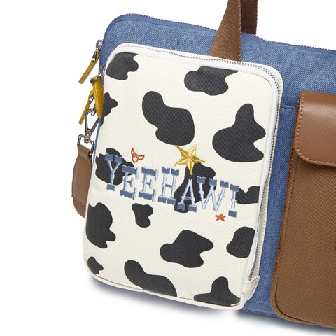 天美意2025秋新款商场同款玩具总动员联名百搭女电脑包X3160CX5