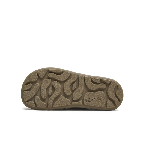 天美意2025秋新款商场同款休闲纯色百搭舒适女袋鼠鞋CER23CM5