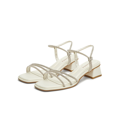 天美意2025夏新款粗跟通勤珠光时装凉鞋法式女一字带凉鞋KI012BL5