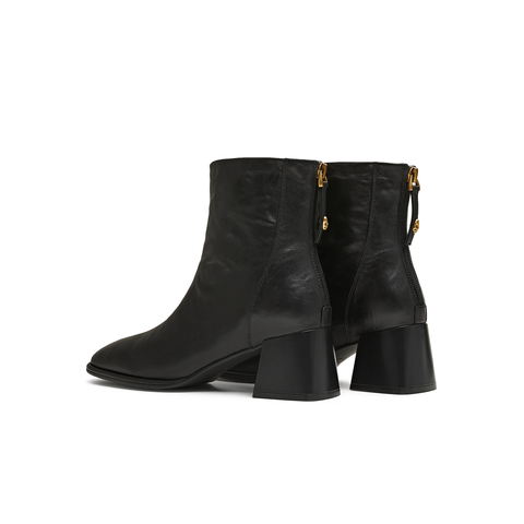 天美意2025冬新款商场同款简约气质时装靴百搭女短靴BM011DD5