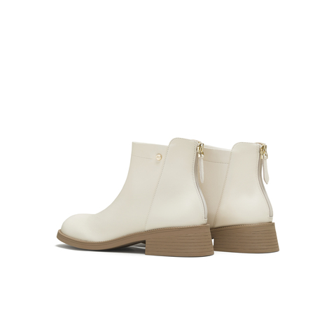 天美意2025冬新款商场同款后拉链厚底百搭复古女时装靴CCH40DD5