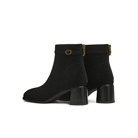 天美意2025冬新款商场同款气质优雅短筒靴简约女时装靴BK032DD5