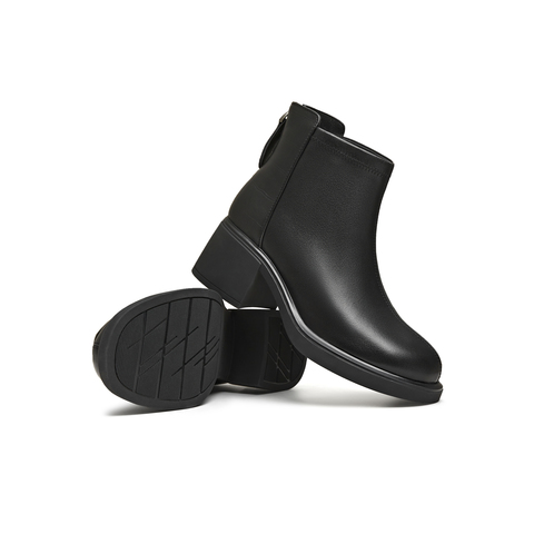 天美意2025冬新款商场同款百搭复古厚底纯色女时装靴BL731DD5