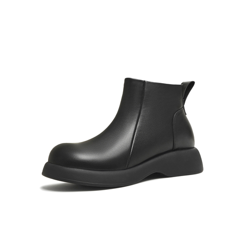 天美意2025冬新款厚底英伦简约百搭短靴女时装靴KYP08DD5