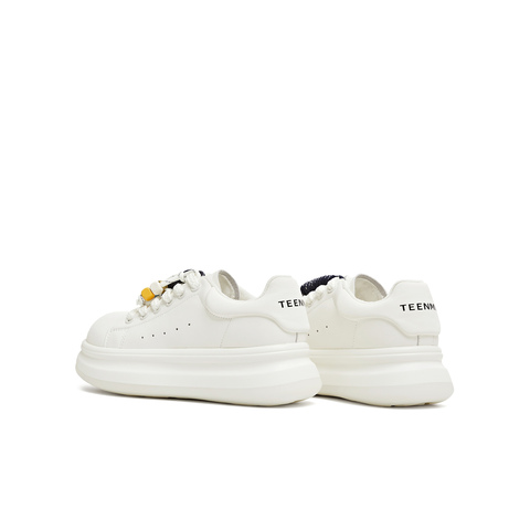 天美意2025秋新款休闲百搭厚底系带运动户外女小白鞋BM261CM5