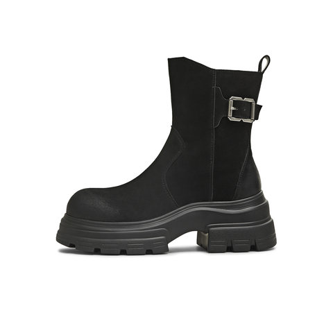 天美意2025冬新款商场同款厚底增高百搭短靴女时装靴CFB60DZ5