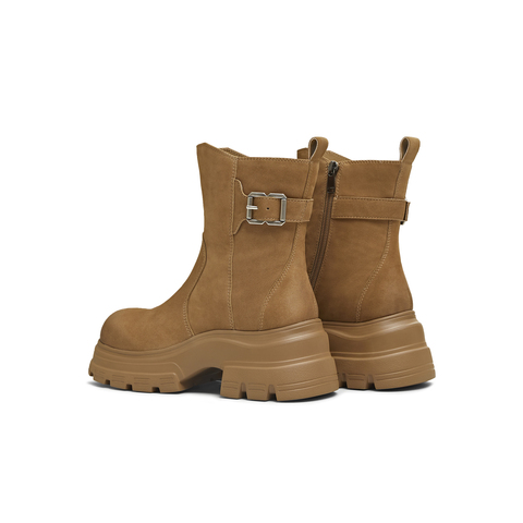 天美意2025冬新款商场同款厚底增高百搭短靴女时装靴CFB60DZ5