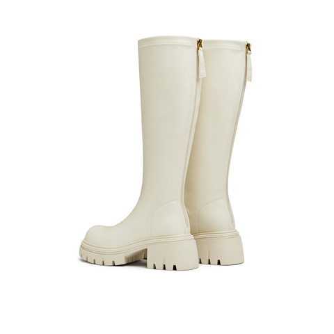 天美意2025冬新款直筒显瘦百搭厚底潮流纯色女弹力靴KTX21DG5