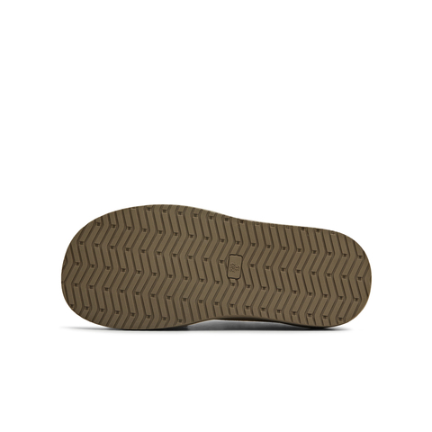 天美意2025冬新款毛绒保暖潮流复古纯色圆头女勃肯鞋KMZ27DM5