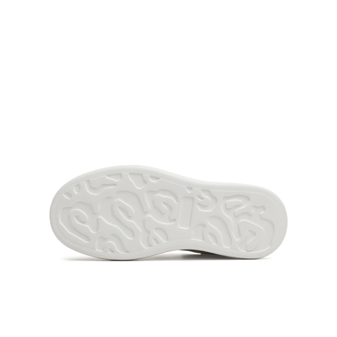 天美意2025秋新款小白鞋厚底系带纯色运动通勤女板鞋KB105CM5