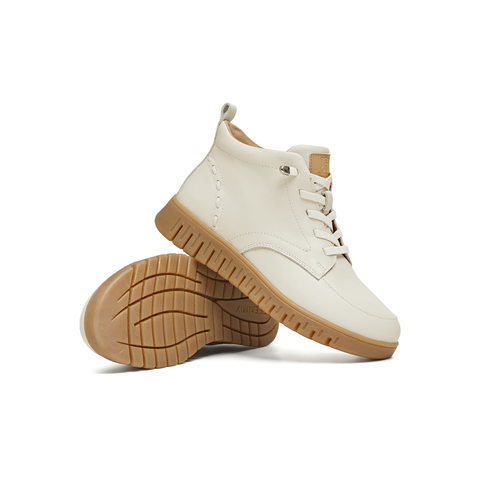 天美意2025冬新款商场同款厚底系带户外百搭女马丁靴CMA43DD5