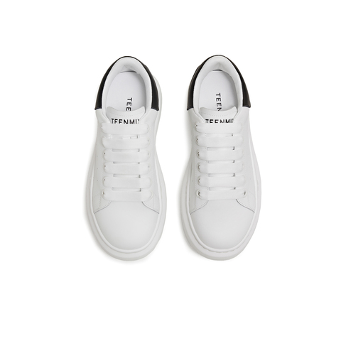 天美意2025秋新款小白鞋厚底系带纯色运动通勤女板鞋KB105CM5