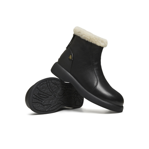 天美意2025冬新款百搭靴子短靴复古纯色保暖女时装靴KNZ20DD5